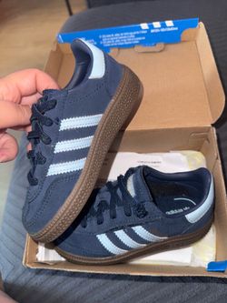 Toddler adidas 9c