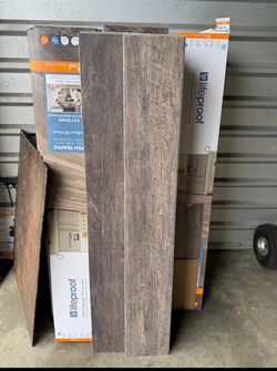Lifeproof Flooring Bradbury Hill Wood 22 mil Brand New