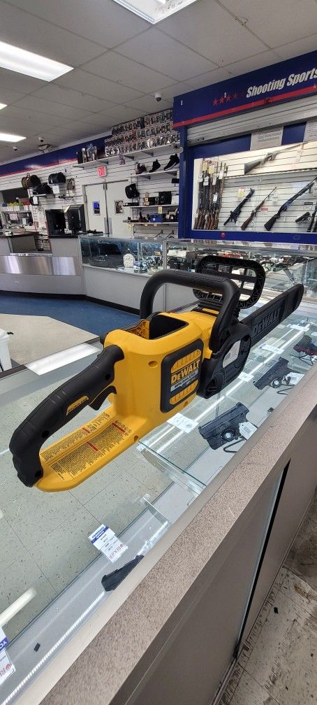 Dewalt Chainsaw