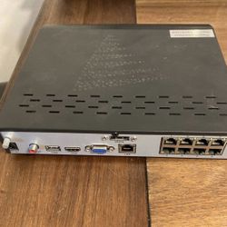 Swann 7(contact info removed) NVR8-7400 8-Channel 4MP Network Video Recorder (NVR) - The device in your photo appears to be a Swann NVR8-7400, based 