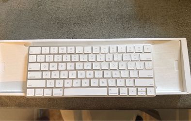 Apple keypad