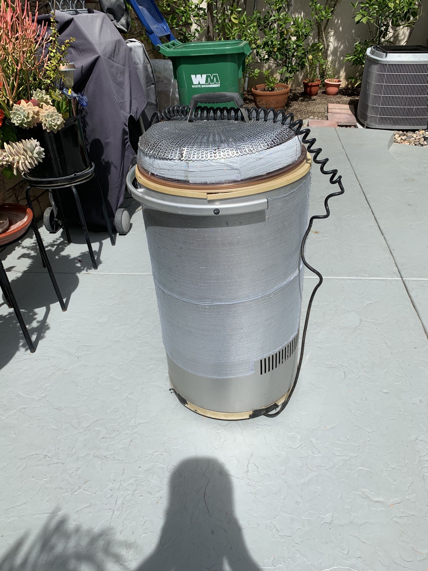 er Chill, Beverage cooler, NO ICE NEEDED for Sale in Irvine, CA OfferUp