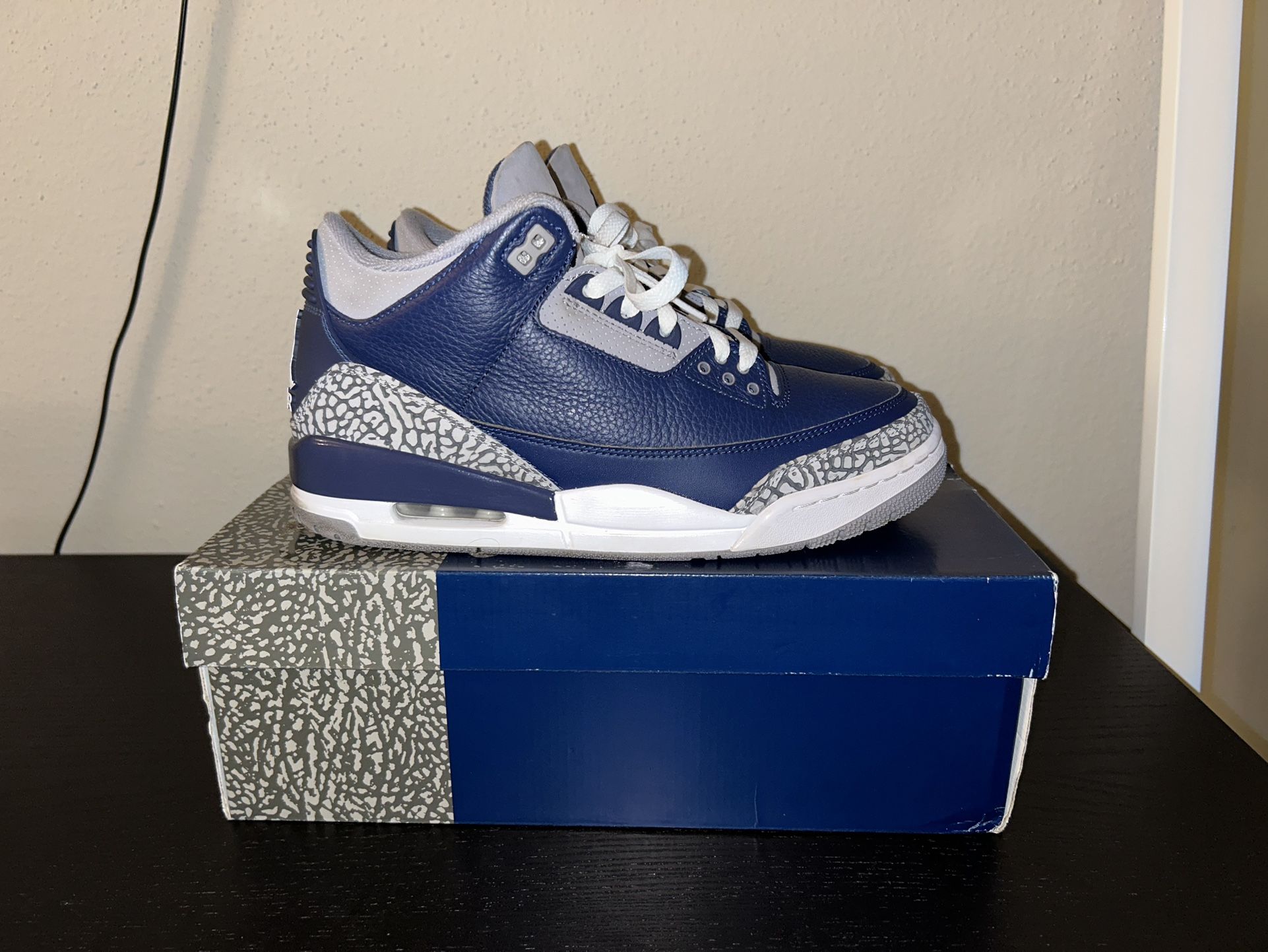 NIKE AIR JORDAN 3 RETRO GEORGETOWN for £235.00