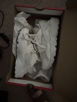 Nike Women’s Shoes Size 7