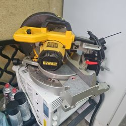 Dewalt Saw 10 In