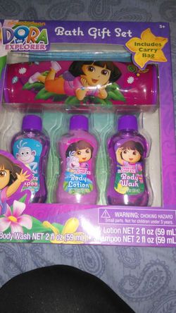 New Dora the explore bath set