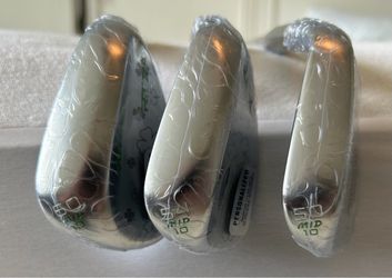 New Custom Cleveland RTZ 2 Wedge Set