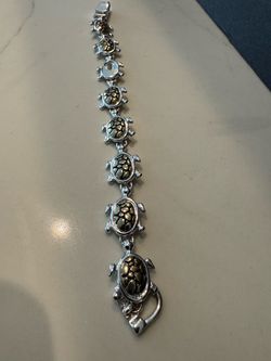 Sea turtle bracelet