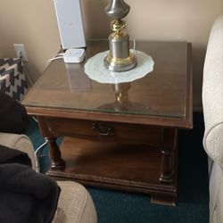 Ethan Allen End Table