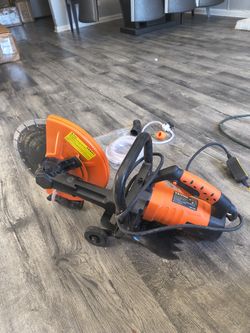 Electric Concrete Saw