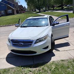 2012 Ford Taurus