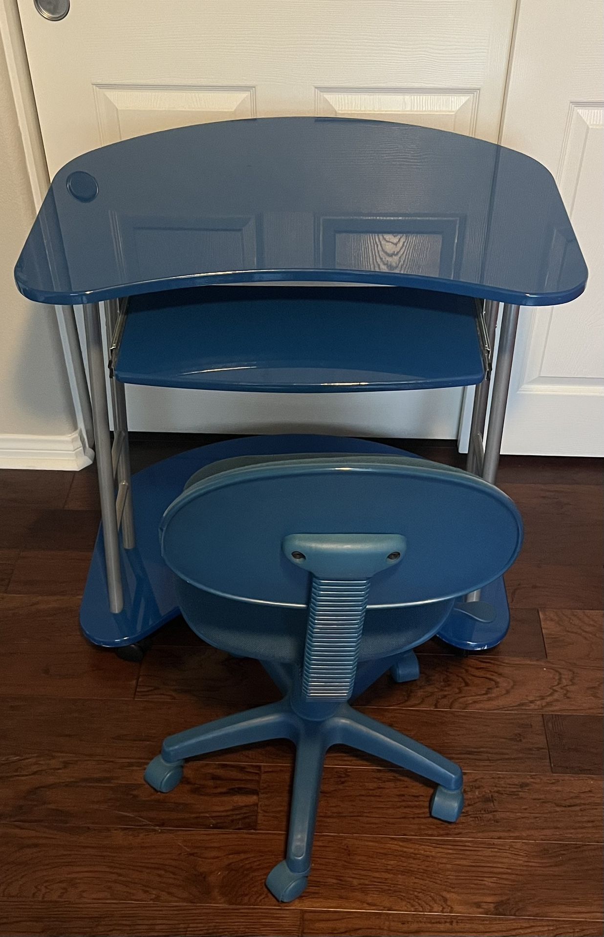 Kids Desk