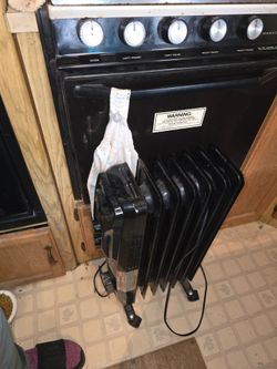 2 oil heaters