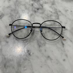eyeglasses frame