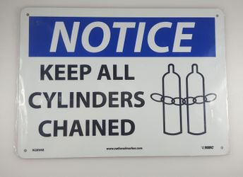 NMC N289AB OSHA Sign, Legend "NOTICE - KEEP ALL CYLINDERS CHAINED" with Graphic, 14" Length x 10" Height, Aluminum, Black/Blue on White