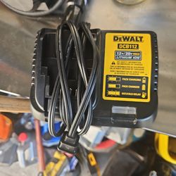Cargador Dewalt 12v/20vmax