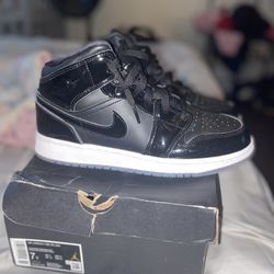 Air Jordan 1 Mid “space Jam”