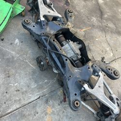 2018 Infiniti Q60 Complete Rear End