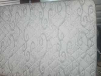 FULL SIZE MATTRESS