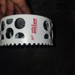 Milwaukee Hole Dozer