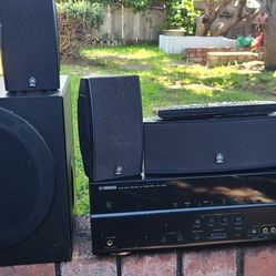 Yamaha 5.1 Audio Reciever + Yamaha Subwoofer & 5 Speakers