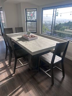 Dining Table 5 chairs and Bench