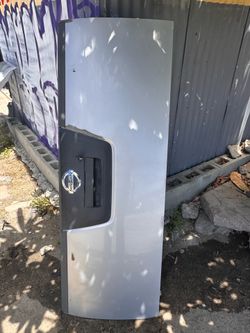 2005-2022 NISSAN FRONTIER TAILGATE