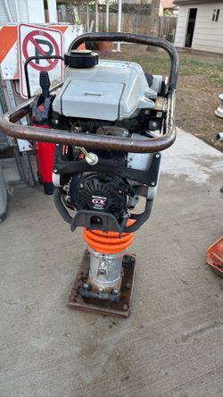 Mikasa MTX-70 jumping jack tamper