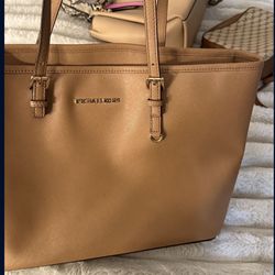 Michael Kors purse