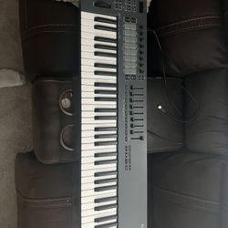 FL Key 61 (Designed For Fruity Loops But Works With Other Daws)