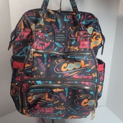 VSNOON   Backpack/ Tablet Case With USB CABLE   RARE!