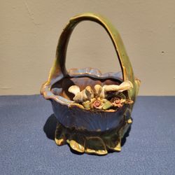 Ceramic Bird On Cabbage Leaf Basket