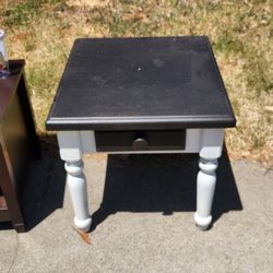 Farmhouse Side Table / End Table 
