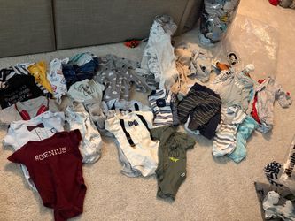 46 pieces of Baby boy clothes - 0-3 months