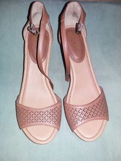 New Reaction Kenneth Cole leather wedges