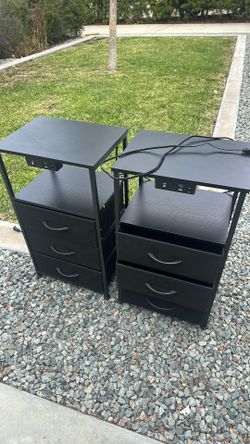 Pair of night stands