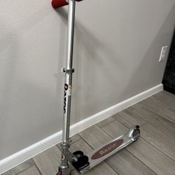 Razor A2 Kick Scooter 