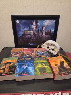 Harry Potter Complete Series Set 1-7 Book Lot  Paperbacks 1(contact info removed)  Purse & picture frame 
21"L x 15" W