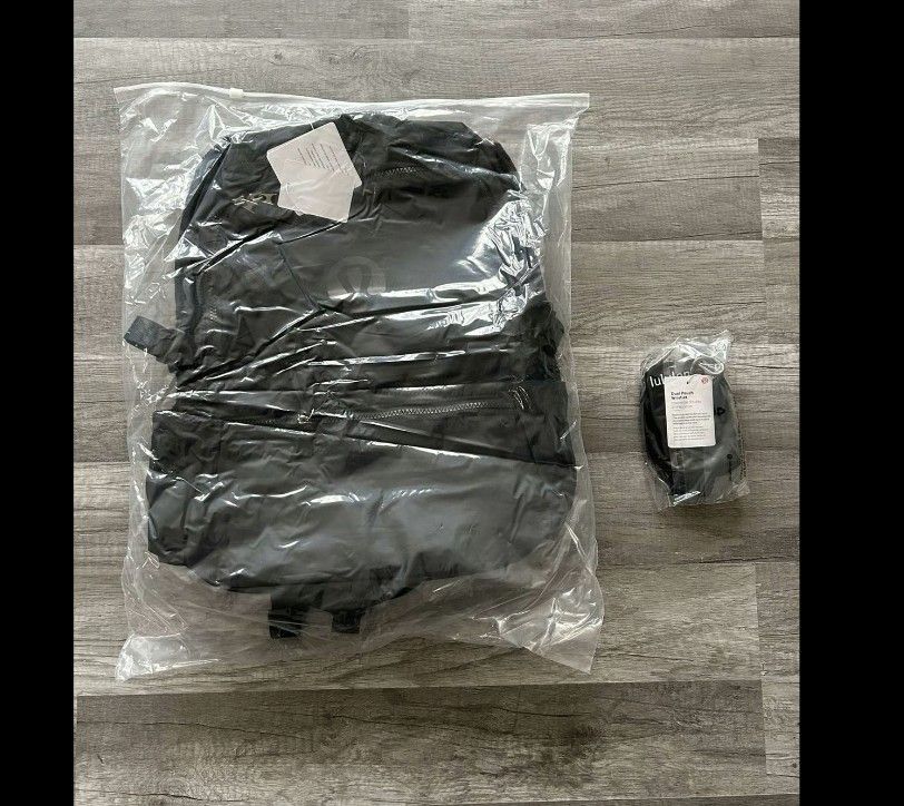Lululemon Bundle Backpack and Dual Pouch Wristlet Keychain New With Tags