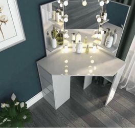 White corner vanity
