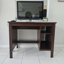Kids Desk and WINDOWS 8 DELL computer Both $100