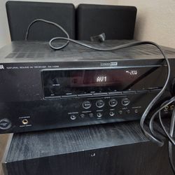 Yamaha RX-V465 Receiver