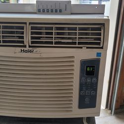 🧊🧊🧊 Ice Cold 12,000 Btu Haier Window AC 🧊🧊🧊