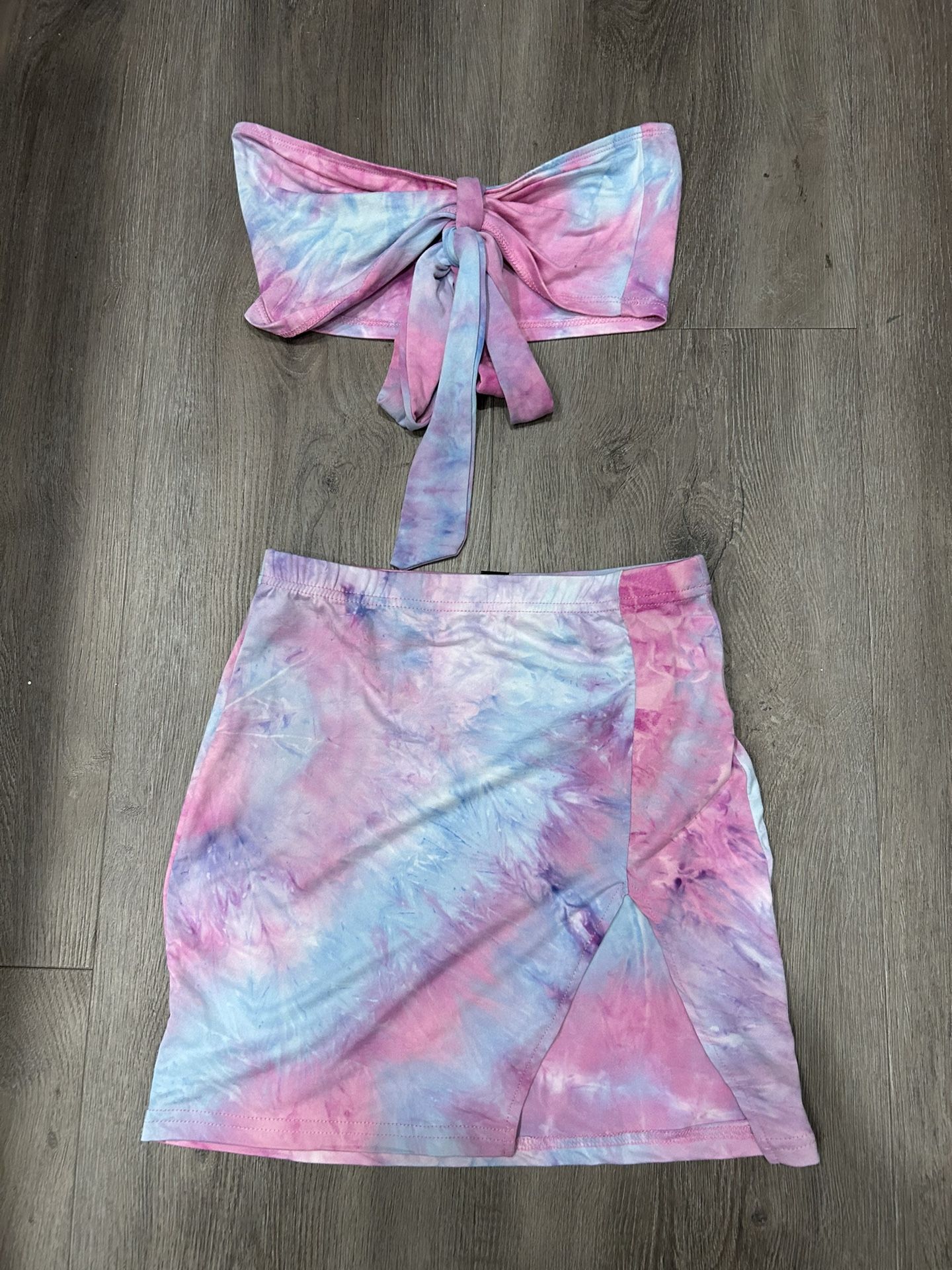 Two piece skirt set size xs new