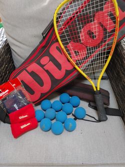 Wilson racket ball set