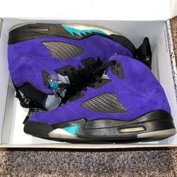 Air Jordan Retro 5 alternate grapes size 9 men’s