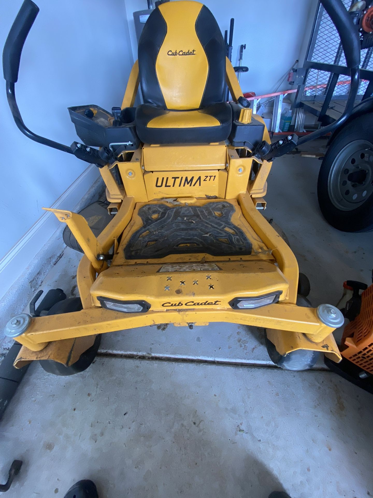 Cub Cadet 42” Zero Turn 