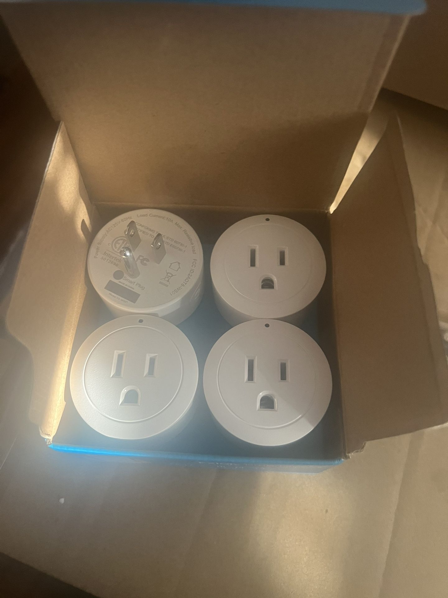 Smart Plugs