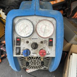 Refrigerant Recovery Machine