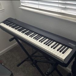 Roland (for-30x) Electric Piano w/ stand and pedal